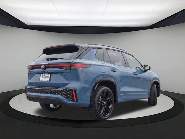 new 2025 Volkswagen Tiguan car, priced at $39,899