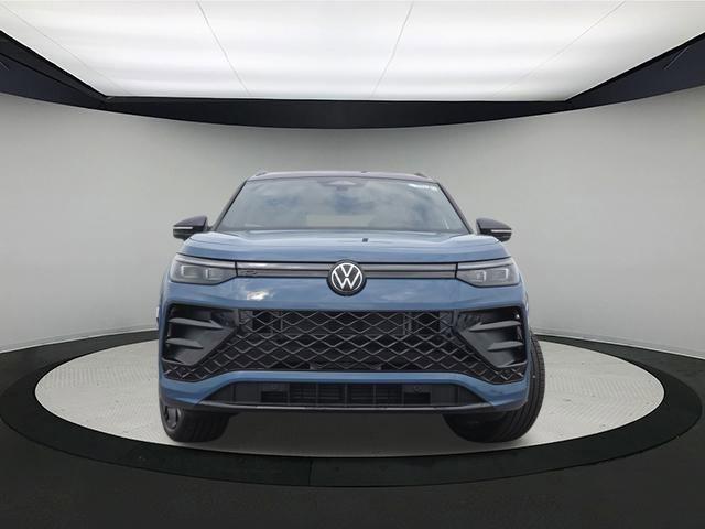 new 2025 Volkswagen Tiguan car, priced at $39,899