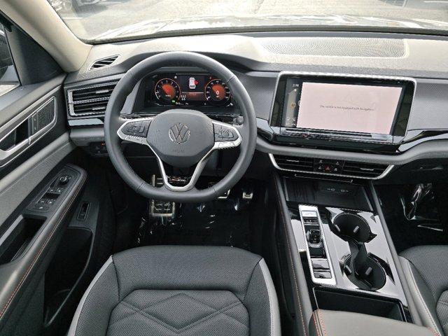 new 2025 Volkswagen Atlas car, priced at $48,481