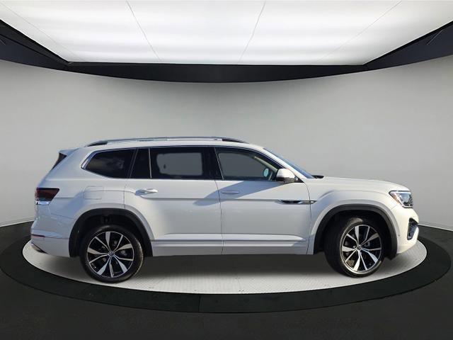 new 2026 Volkswagen Atlas car, priced at $56,366