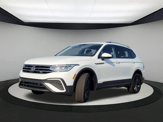 new 2024 Volkswagen Tiguan car, priced at $33,639