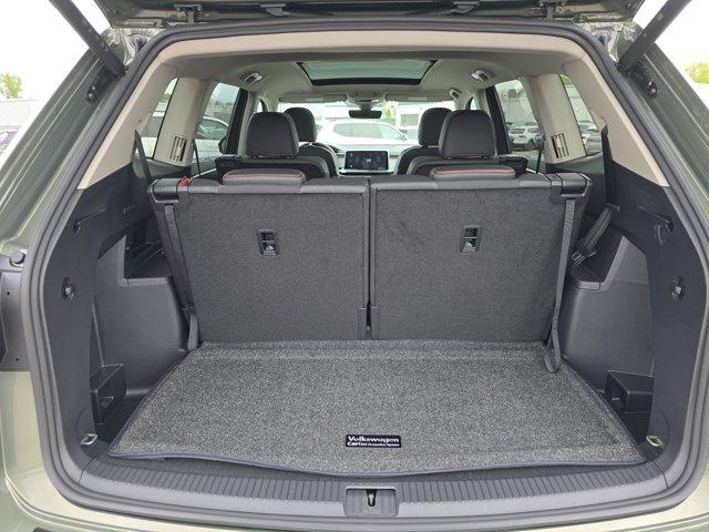 new 2025 Volkswagen Atlas car, priced at $48,457