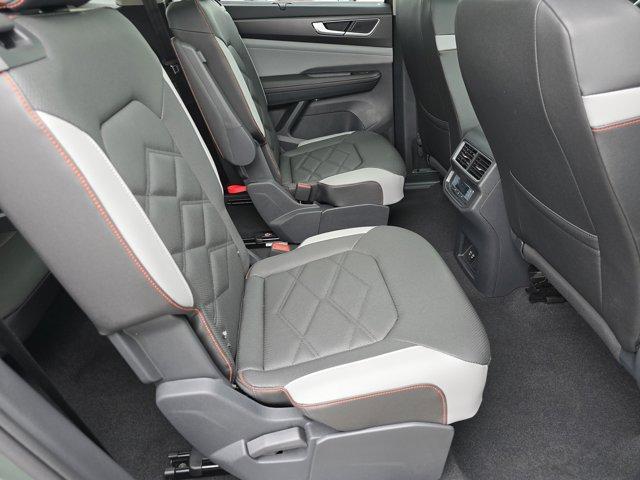 new 2025 Volkswagen Atlas car, priced at $48,457