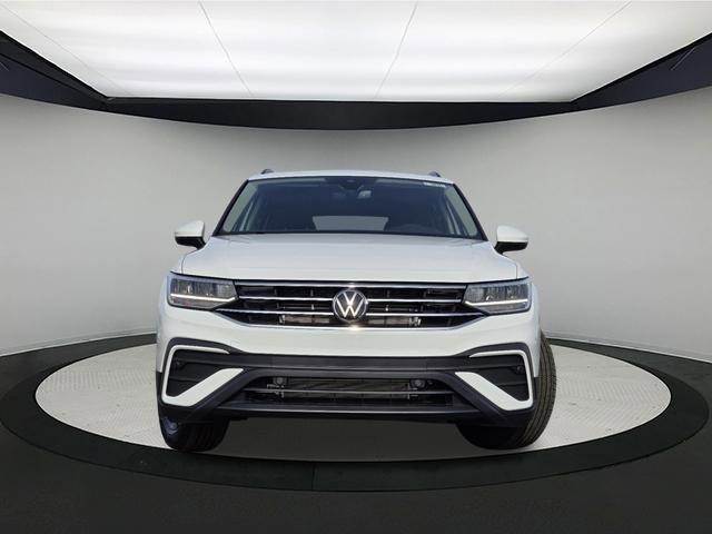 new 2024 Volkswagen Tiguan car, priced at $30,275