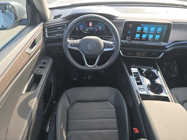 new 2026 Volkswagen Atlas car, priced at $50,486