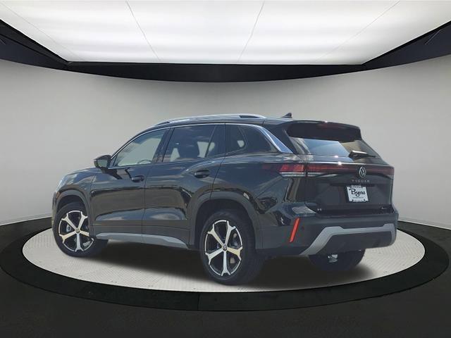 new 2025 Volkswagen Tiguan car, priced at $36,571