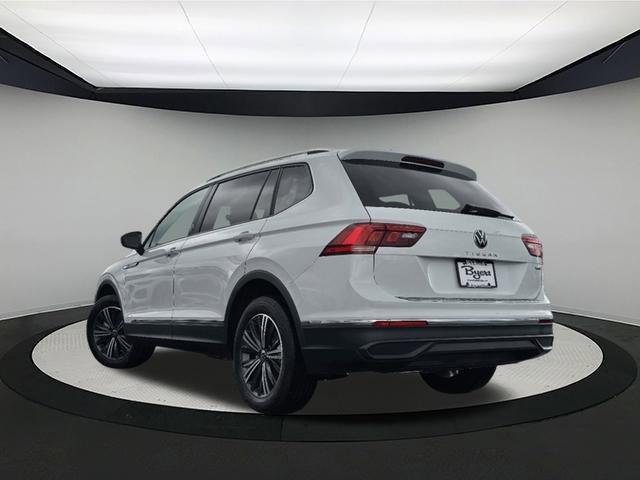 new 2024 Volkswagen Tiguan car, priced at $34,549