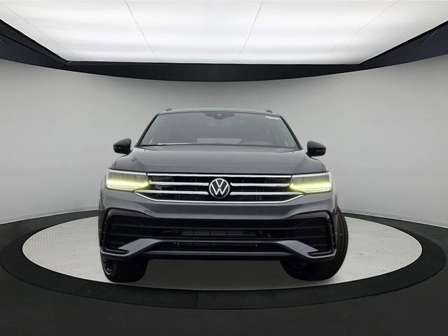 new 2024 Volkswagen Tiguan car, priced at $37,352