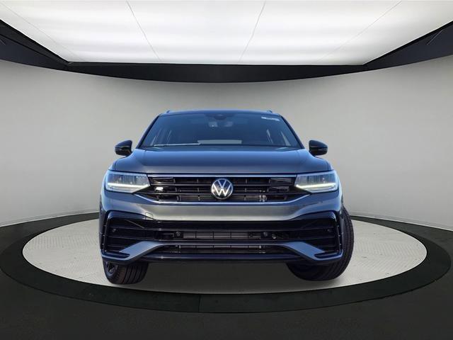 new 2024 Volkswagen Tiguan car, priced at $37,352