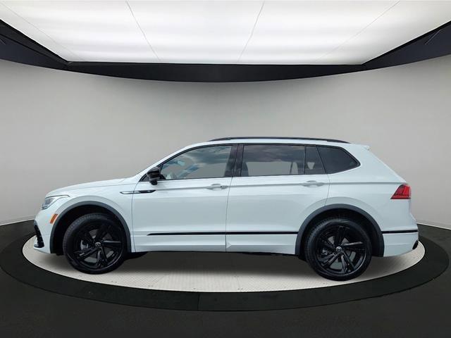 new 2024 Volkswagen Tiguan car, priced at $37,904