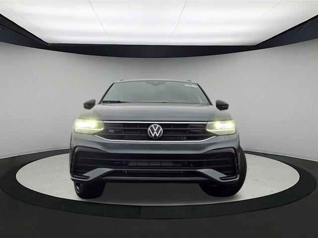 new 2024 Volkswagen Tiguan car, priced at $37,632