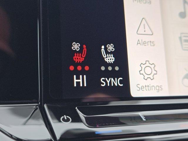 new 2026 Volkswagen Atlas Cross Sport car, priced at $40,898