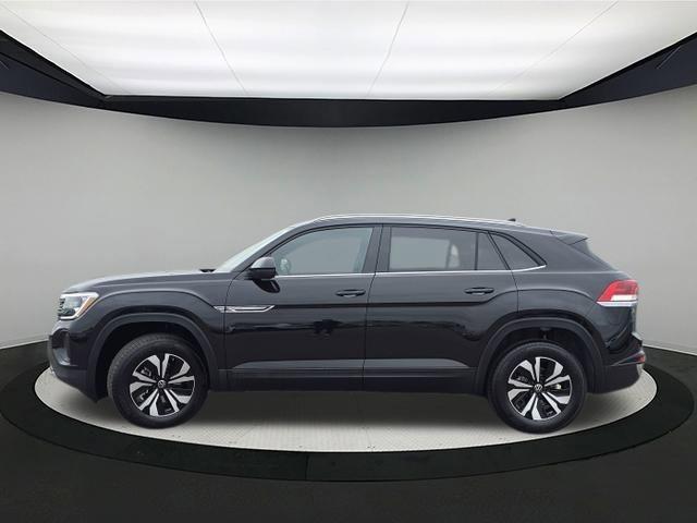 new 2026 Volkswagen Atlas Cross Sport car, priced at $40,898