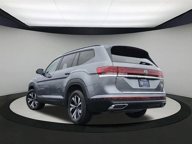 new 2024 Volkswagen Atlas car, priced at $38,663