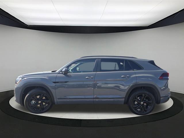 new 2026 Volkswagen Atlas Cross Sport car, priced at $51,725