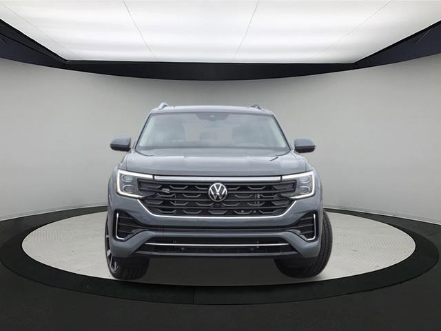 used 2025 Volkswagen Atlas car, priced at $48,992