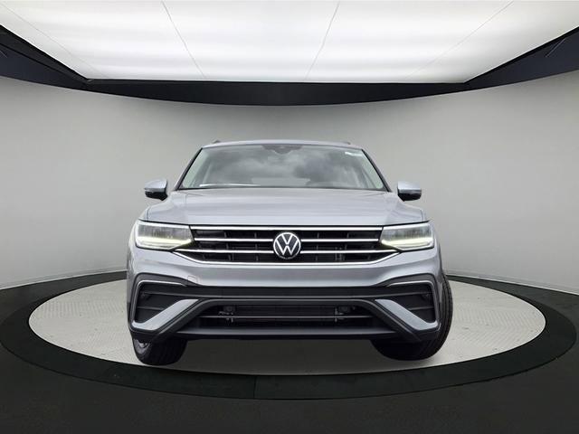 new 2024 Volkswagen Tiguan car, priced at $30,359