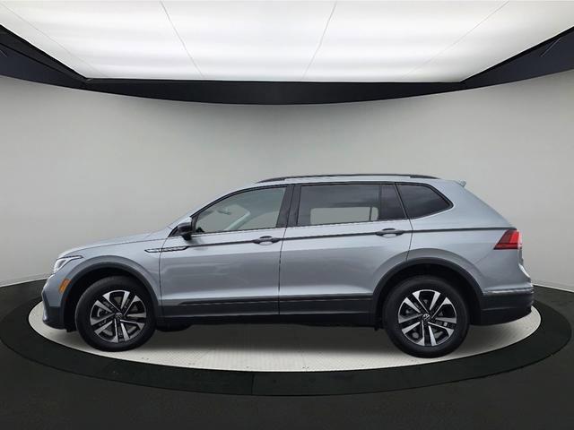 new 2024 Volkswagen Tiguan car, priced at $30,359