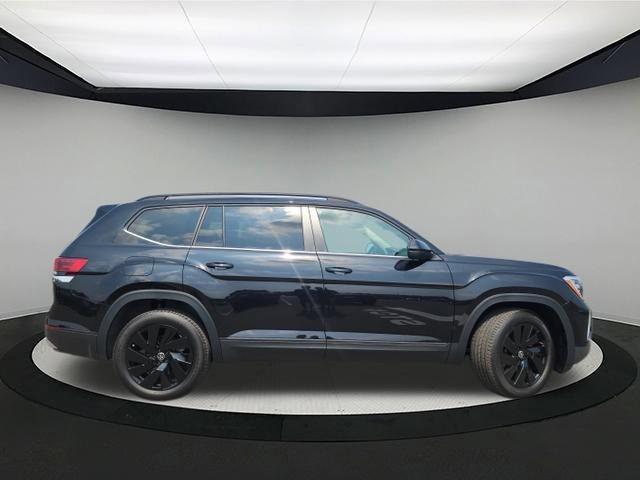 new 2025 Volkswagen Atlas car, priced at $47,383