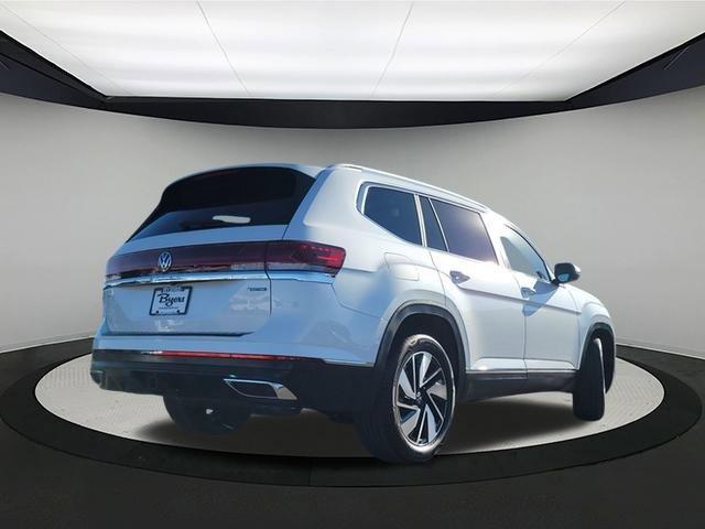 new 2024 Volkswagen Atlas car, priced at $50,695