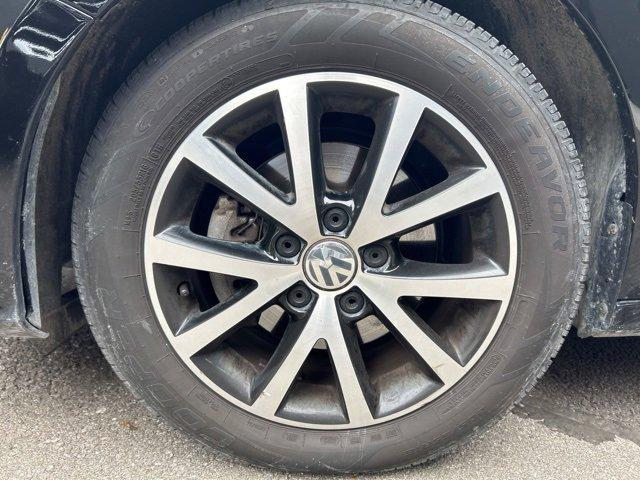 used 2017 Volkswagen Jetta car