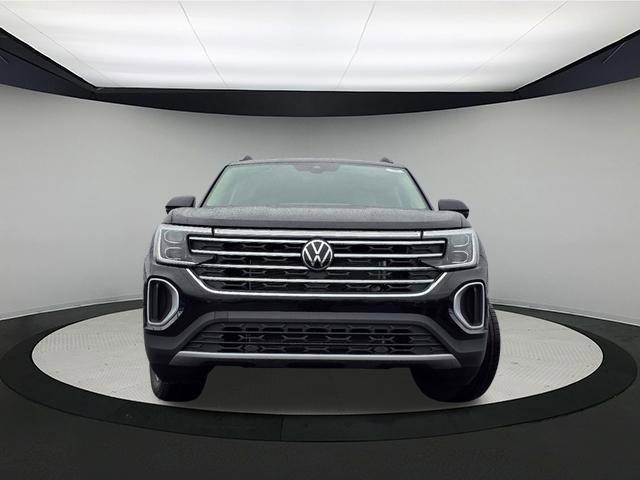 new 2025 Volkswagen Atlas car, priced at $41,006