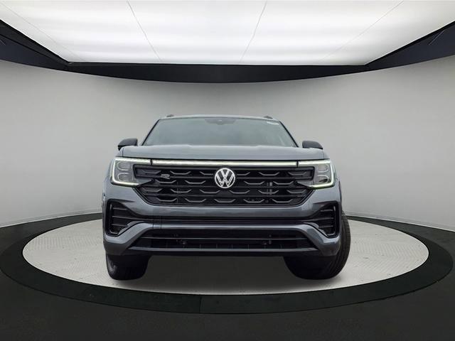 new 2025 Volkswagen Atlas Cross Sport car, priced at $50,370