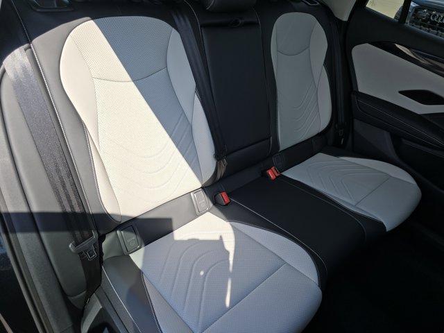 new 2025 Volkswagen Tiguan car, priced at $35,403