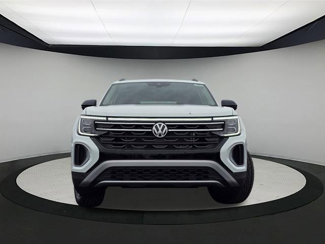 new 2024 Volkswagen Atlas car, priced at $47,694