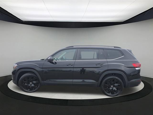 new 2025 Volkswagen Atlas car, priced at $45,295