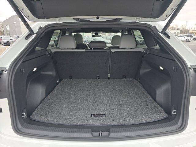 new 2026 Volkswagen Atlas Cross Sport car, priced at $51,875