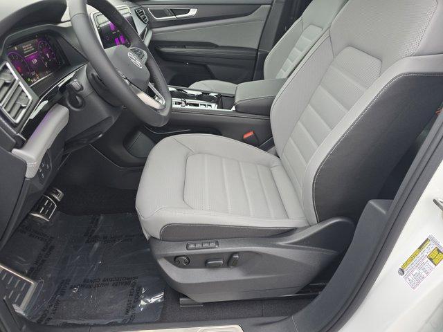 new 2026 Volkswagen Atlas Cross Sport car, priced at $51,875