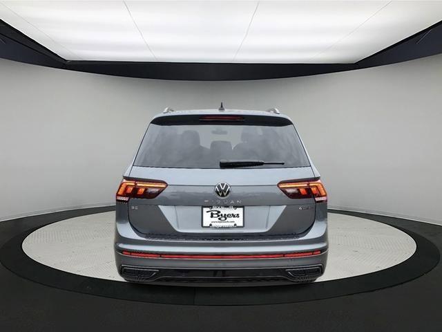 new 2024 Volkswagen Tiguan car, priced at $37,632