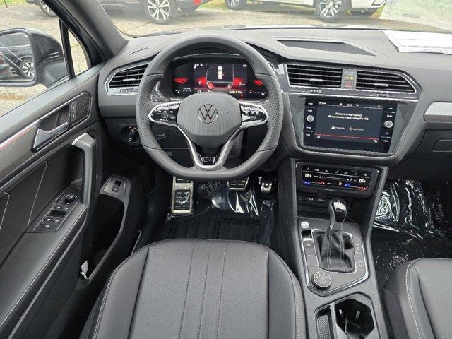 new 2024 Volkswagen Tiguan car, priced at $37,632