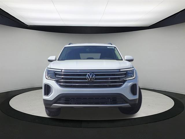 new 2025 Volkswagen Atlas car, priced at $41,006