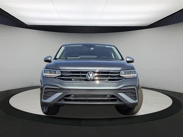 new 2024 Volkswagen Tiguan car, priced at $33,040