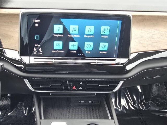 new 2025 Volkswagen Atlas car, priced at $40,773