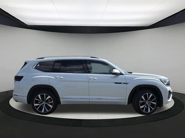 new 2026 Volkswagen Atlas car, priced at $55,768