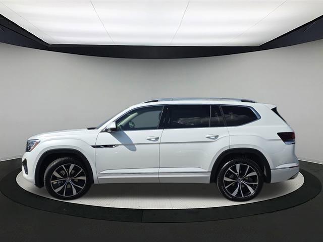 new 2026 Volkswagen Atlas car, priced at $55,768