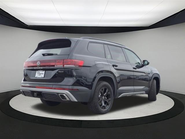 new 2025 Volkswagen Atlas car, priced at $49,649