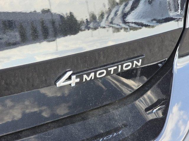 new 2025 Volkswagen Taos car, priced at $28,290