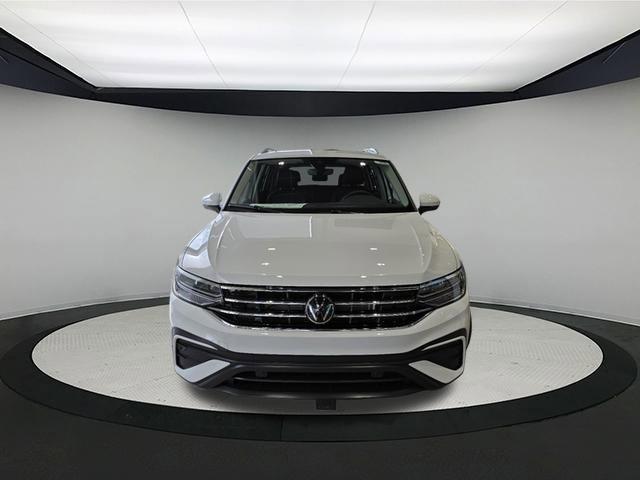 new 2024 Volkswagen Tiguan car, priced at $35,155