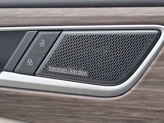 new 2025 Volkswagen Atlas car, priced at $54,193