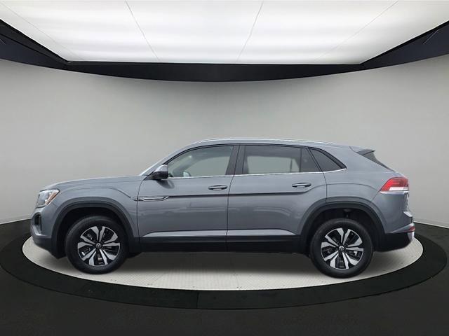 new 2025 Volkswagen Atlas Cross Sport car, priced at $40,134