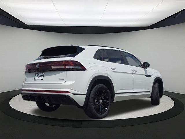 new 2025 Volkswagen Atlas Cross Sport car, priced at $50,033