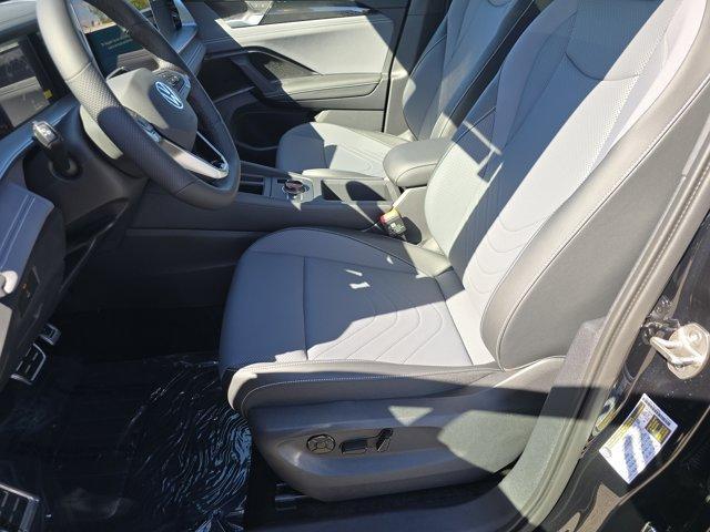 new 2025 Volkswagen Tiguan car, priced at $38,937