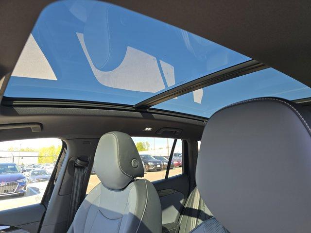 new 2025 Volkswagen Tiguan car, priced at $38,937