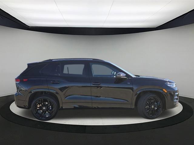 new 2025 Volkswagen Tiguan car, priced at $38,937
