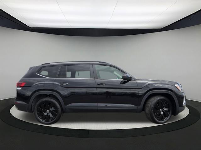 new 2025 Volkswagen Atlas car, priced at $45,573