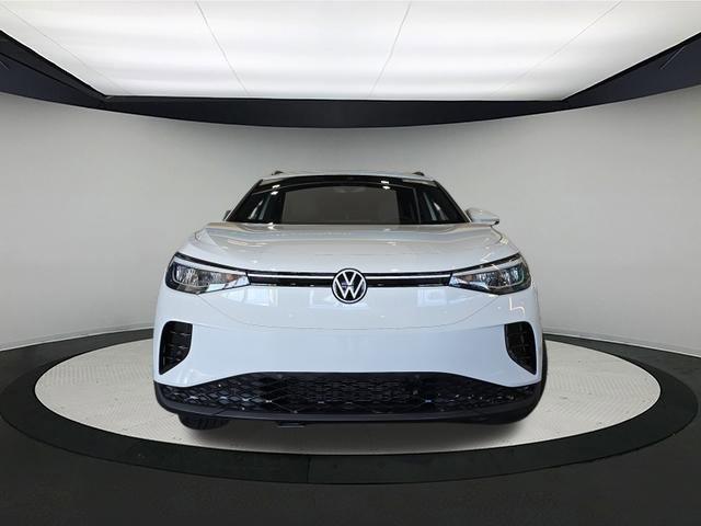 new 2025 Volkswagen ID.4 car, priced at $45,720